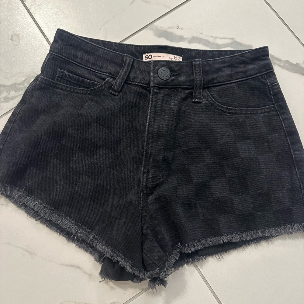 SO Black Checkered Frayed Hem Jean Shorts